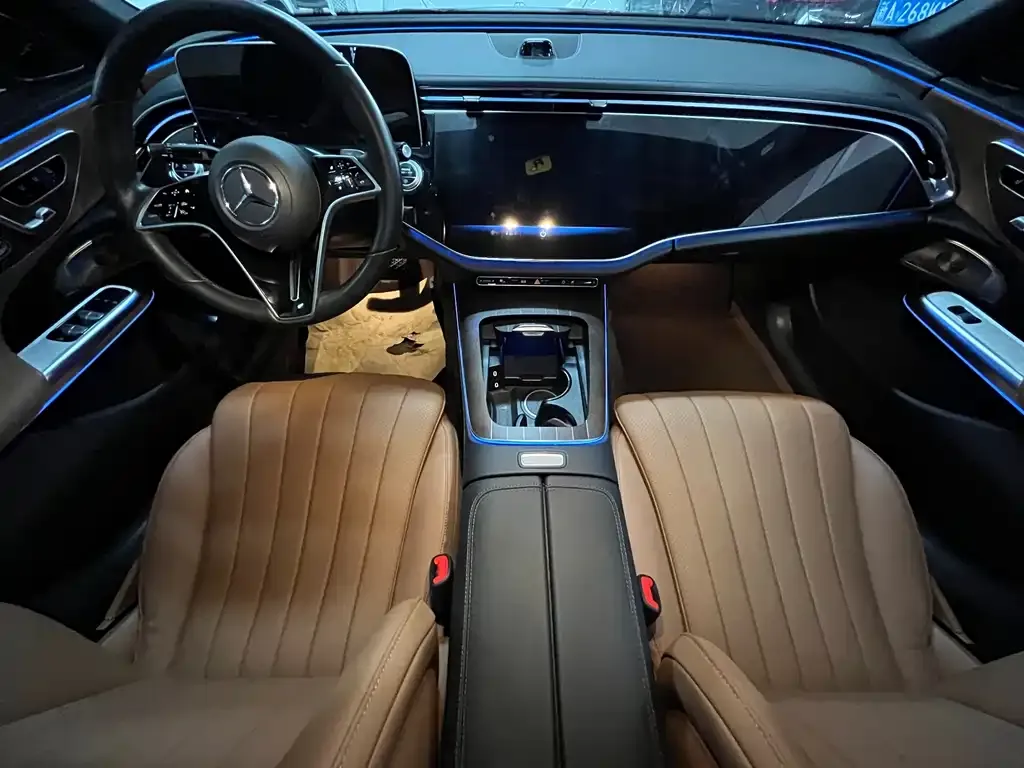 Mercedes-Benz E-Class 2024 из CN, фото 7