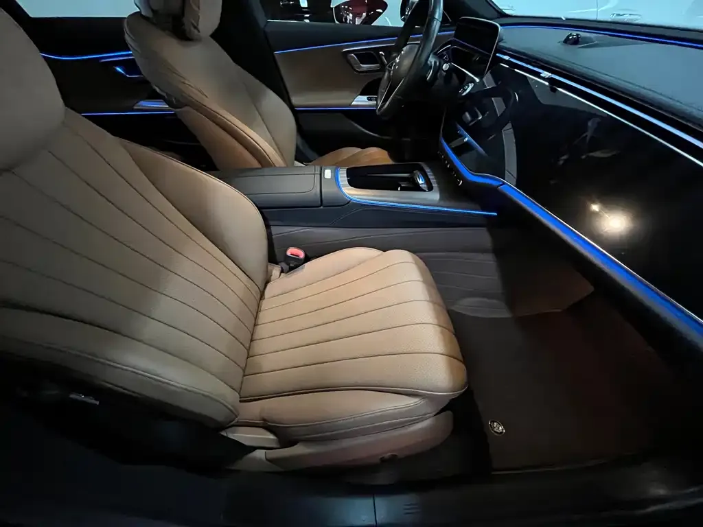 Mercedes-Benz E-Class 2024 из CN, фото 8