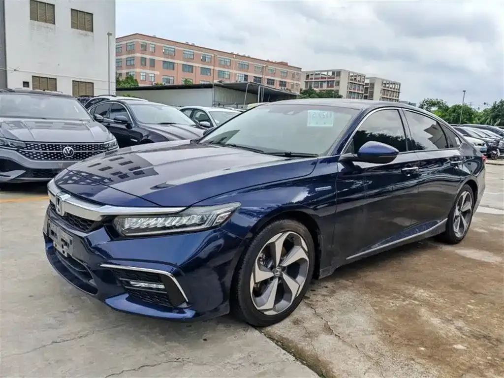 Honda Inspire — фото 1