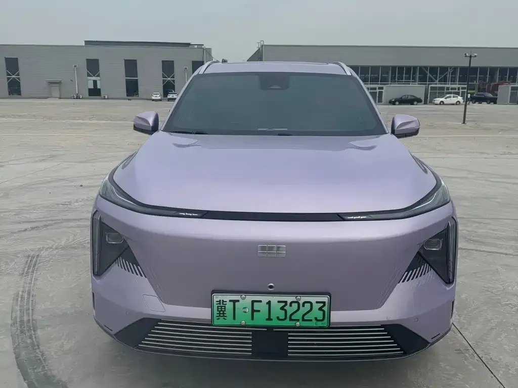 Geely Galaxy L7