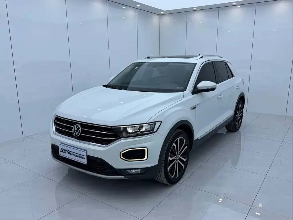 Volkswagen T-Roc — фото 1