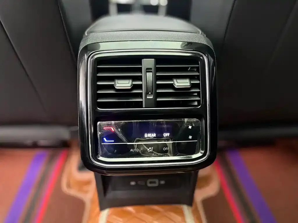 Volkswagen Passat — фото 5