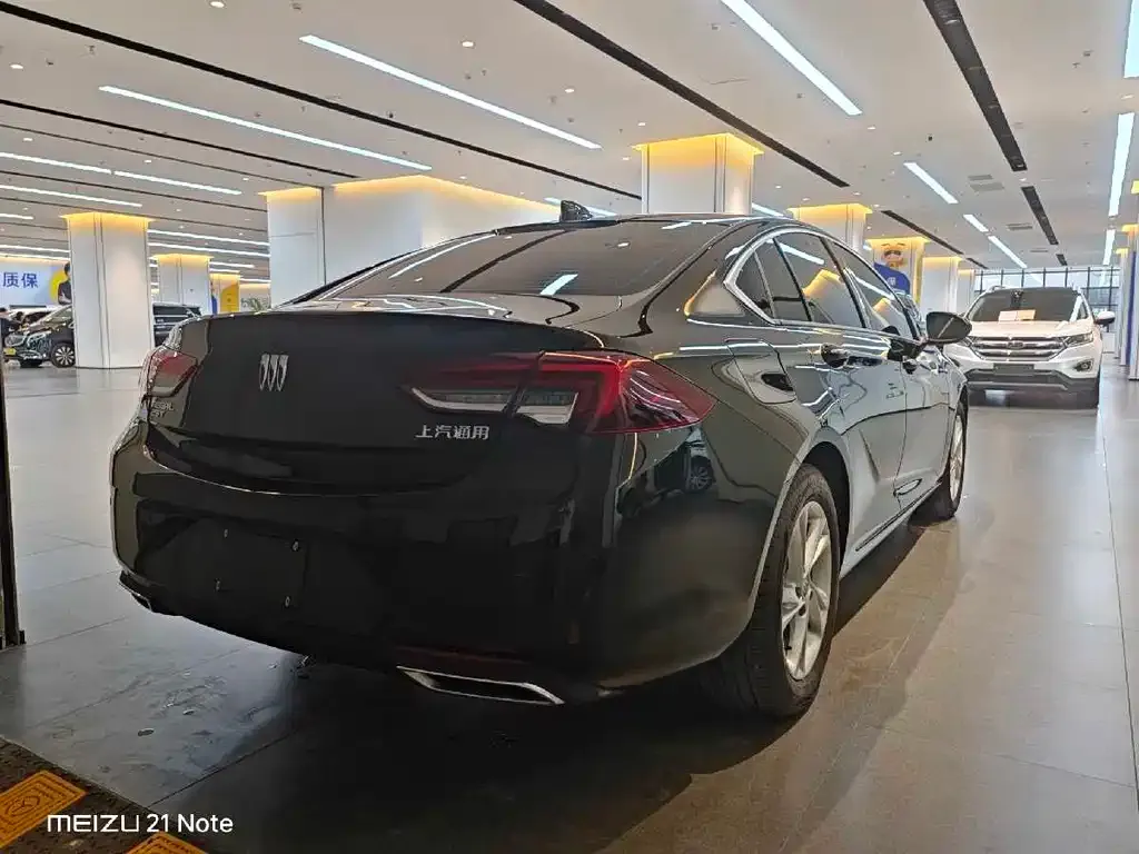 Buick Regal — фото 8