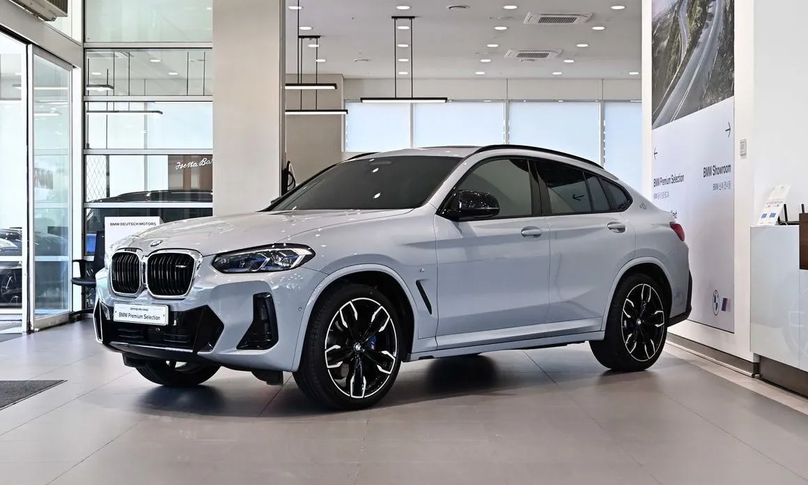 BMW X4 2023 из KR, фото 1