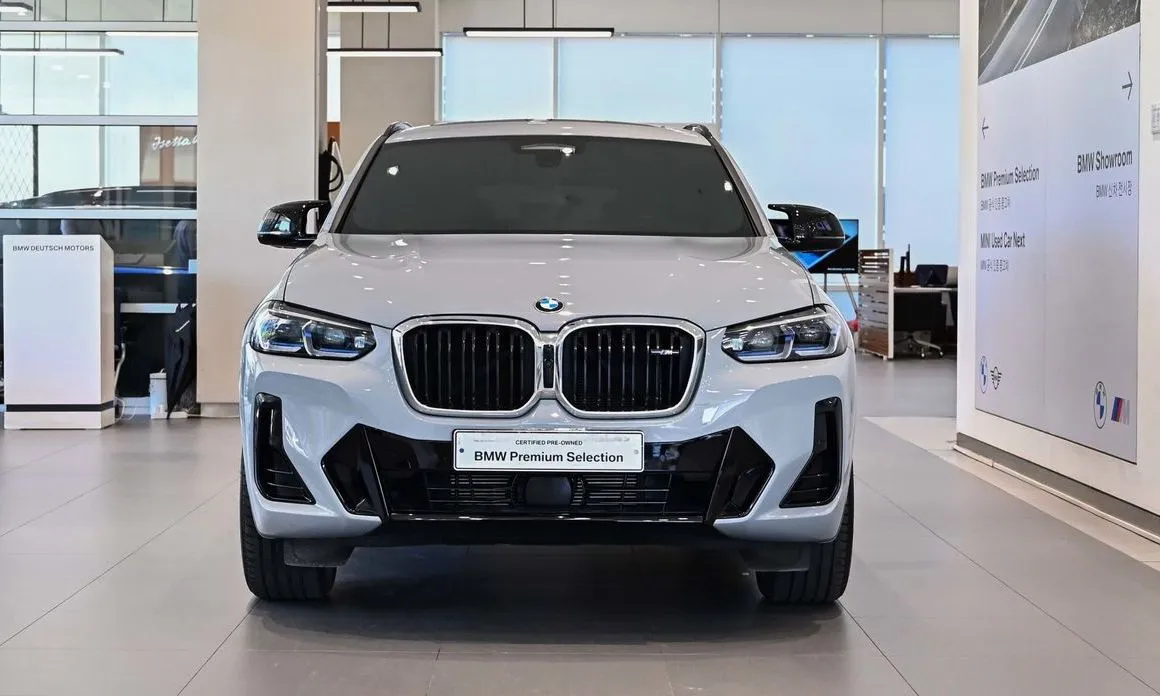 BMW X4 2023 из KR, фото 2