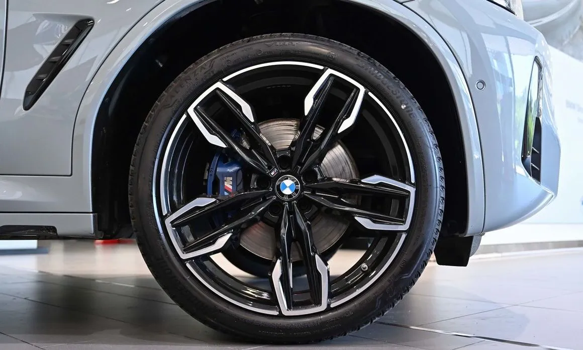 BMW X4 2023 из KR, фото 5