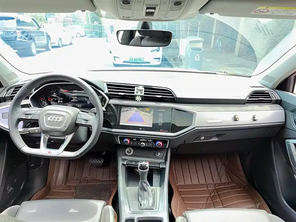 Audi Q3 Sportback — фото 2