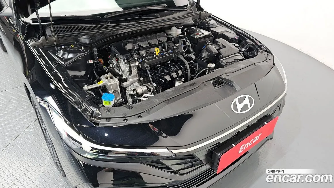 Hyundai AVANTE — фото 10