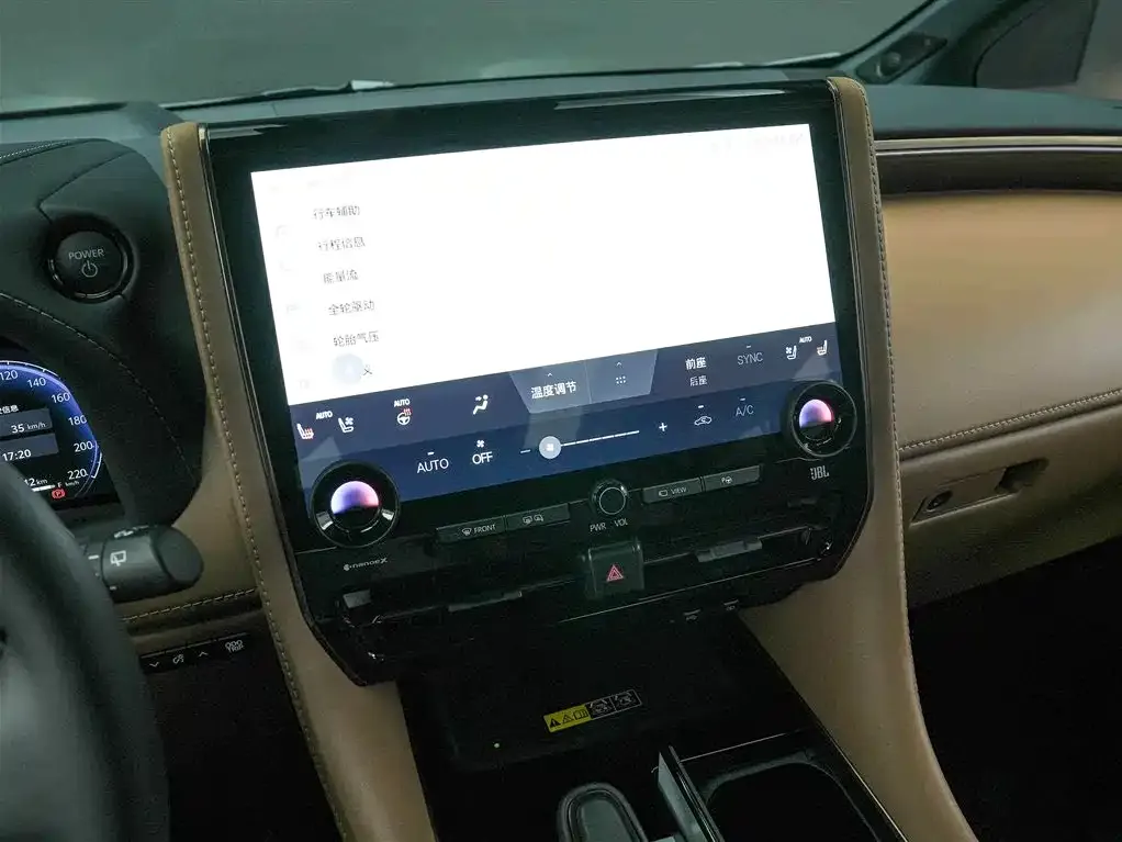 Toyota Alphard — фото 3