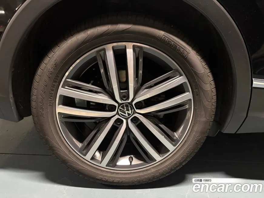 Volkswagen Tiguan 2021 из KR, фото 7