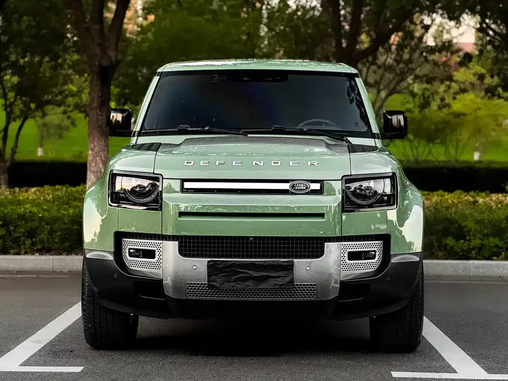 Land Rover Defender — фото 7