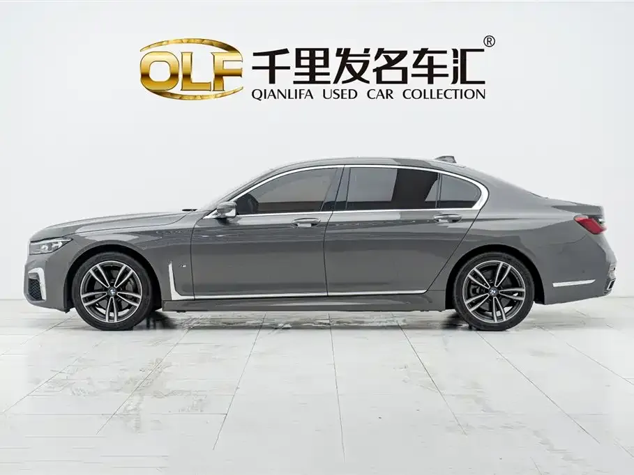 BMW 7 Series 2021 из CN, фото 7