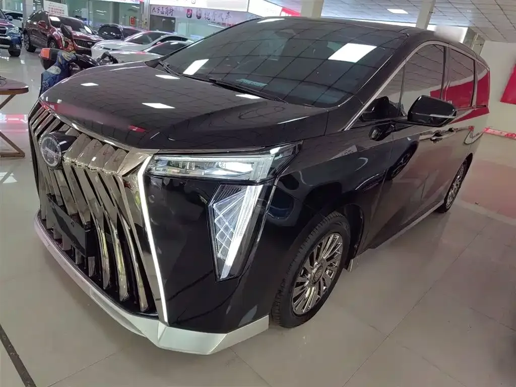 GAC Motor Trumpchi M8 — фото 1