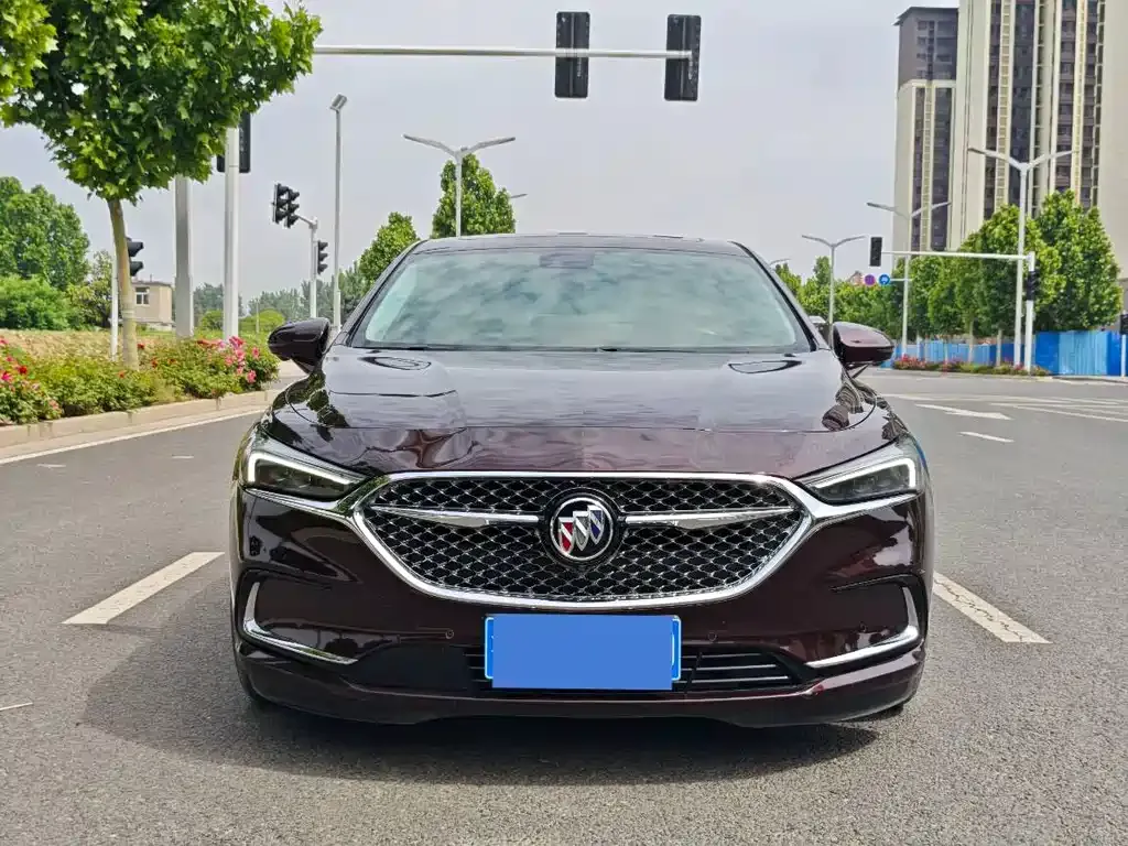 Buick LaCrosse — фото 7