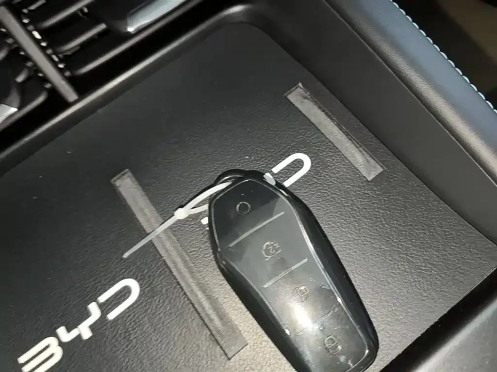 BYD Seal 06 — фото 9