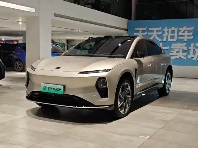 NIO ET9