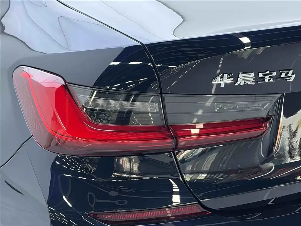 BMW 3 Series 2021 из CN, фото 9