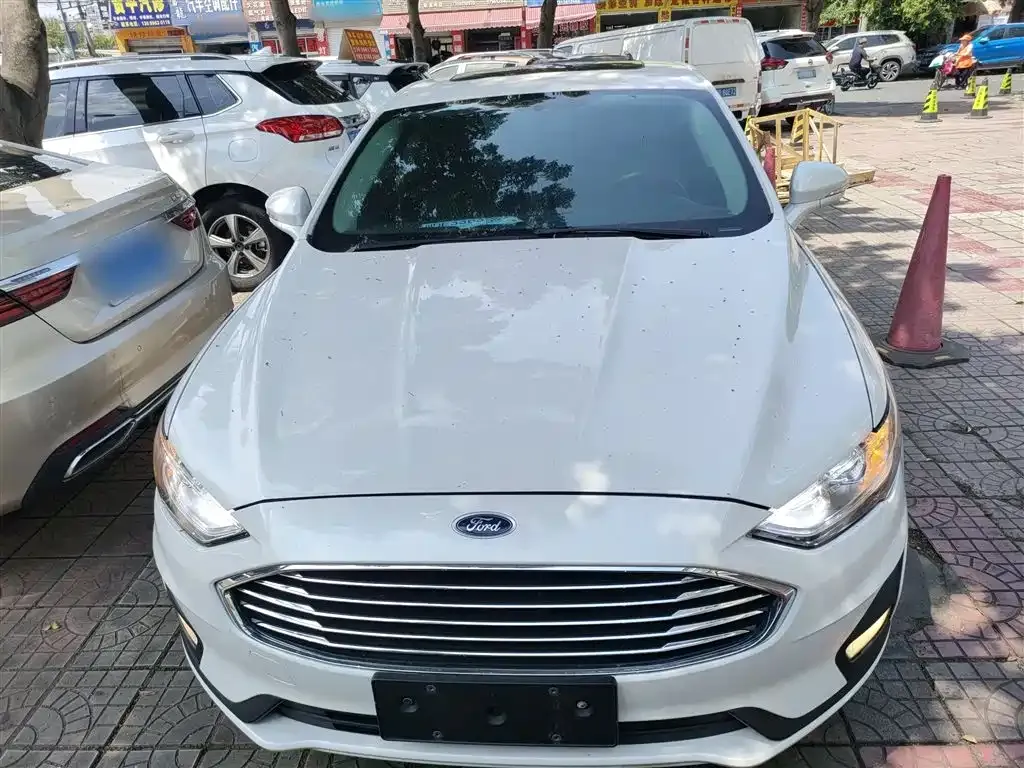 Ford Mondeo 2021 из CN, фото 4
