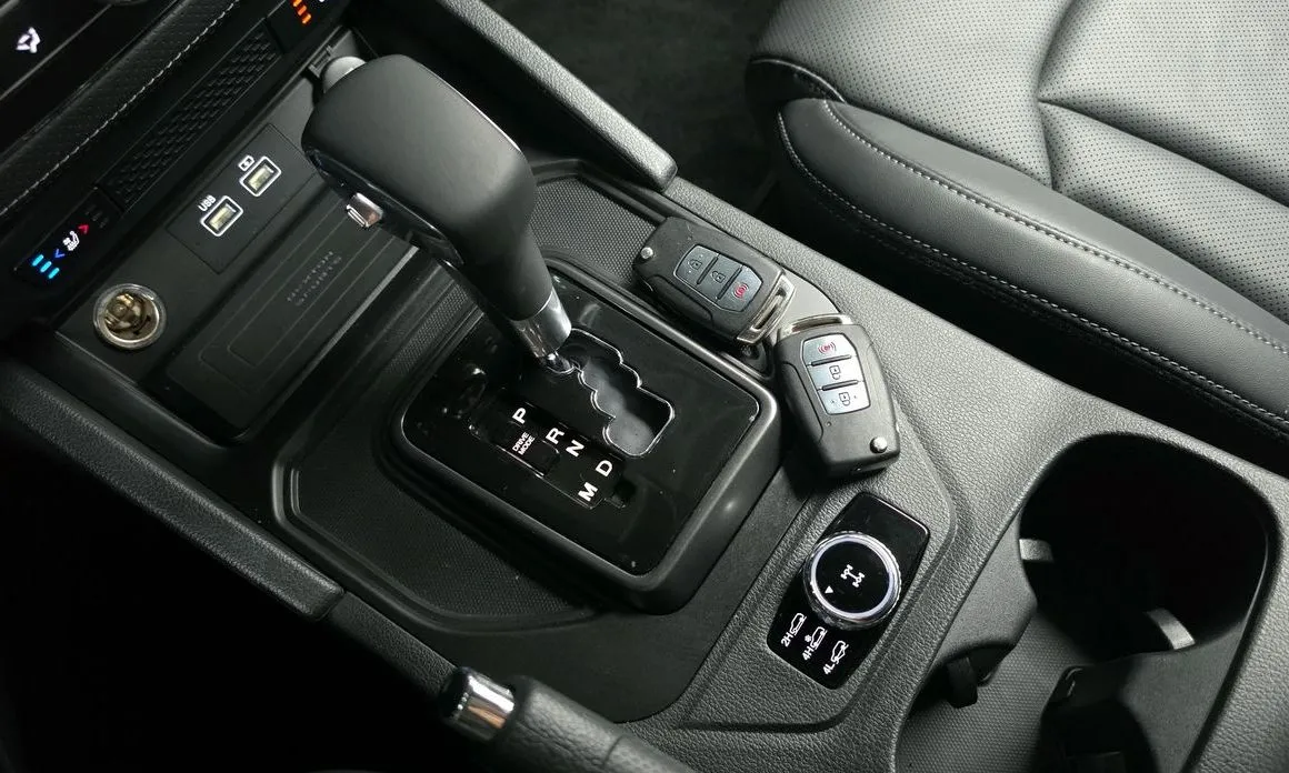 KG Mobility (Ssangyong) Rexton — фото 7