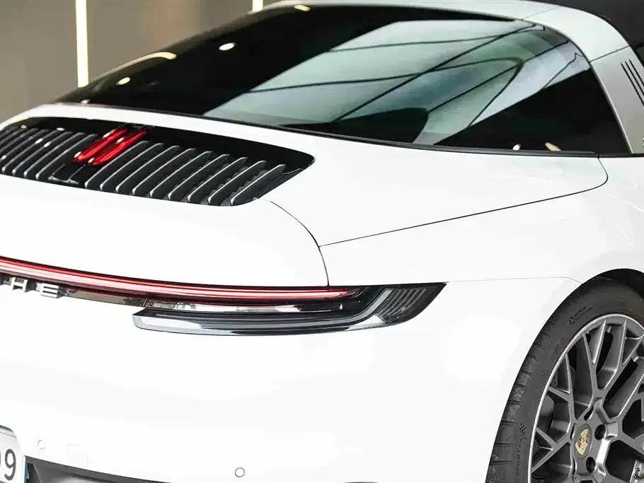 Porsche 911 — фото 10