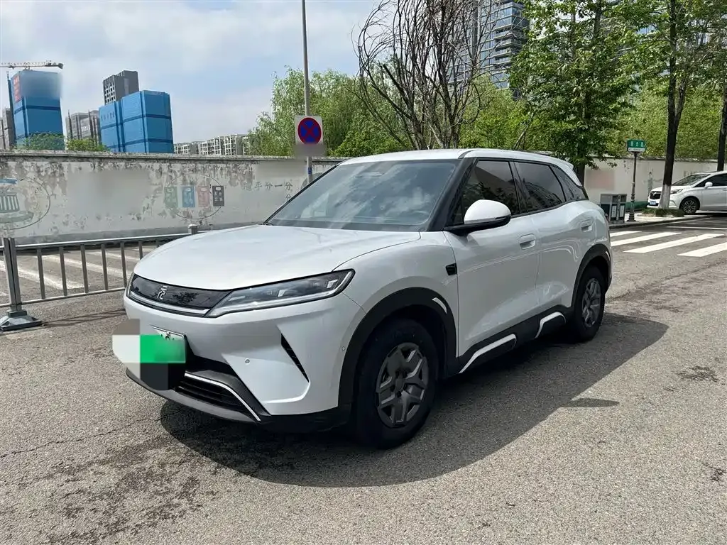 BYD Yuan UP