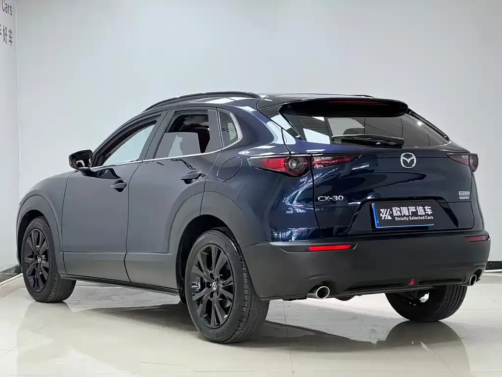 Mazda CX-30 — фото 2