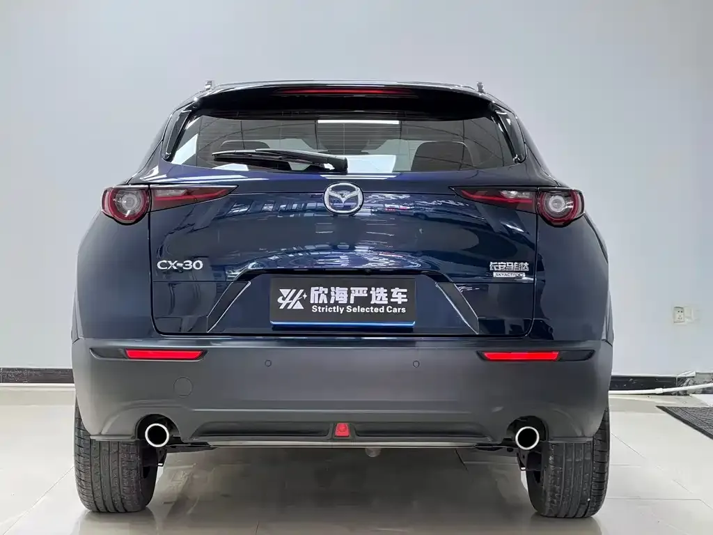Mazda CX-30 — фото 10