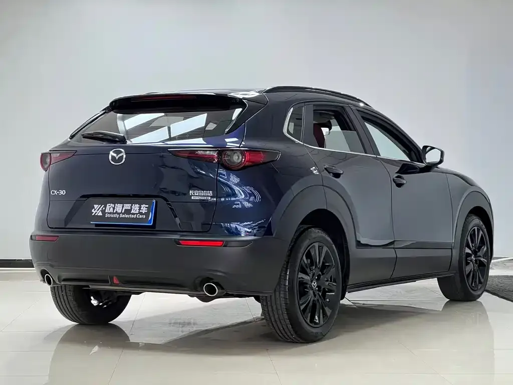 Mazda CX-30 — фото 7
