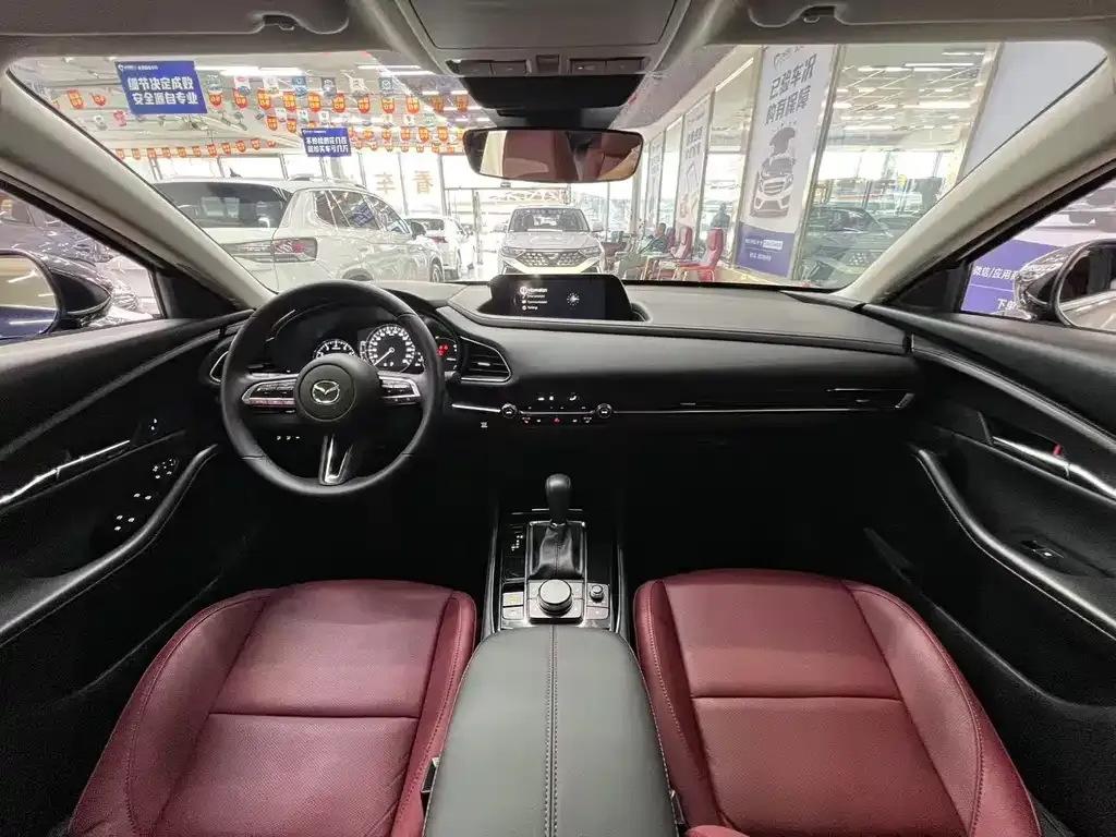 Mazda CX-30 — фото 3