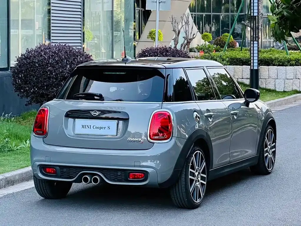 MINI Cooper (3-door) — фото 3
