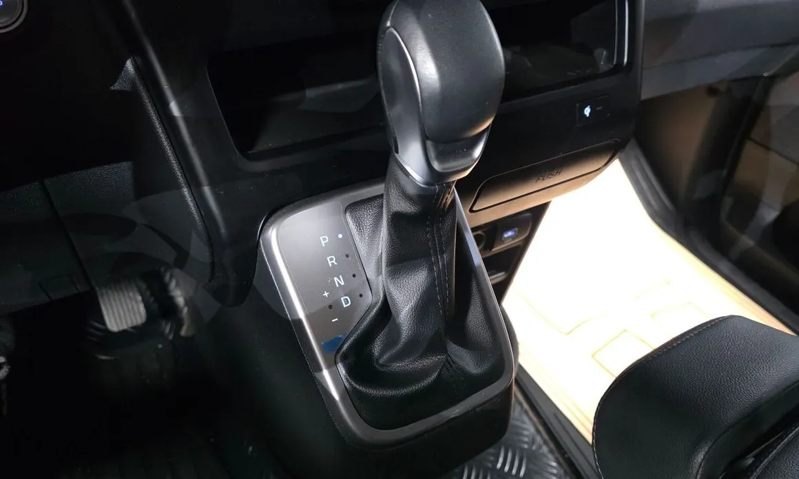 Hyundai Staria — фото 6