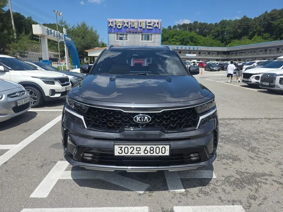 Kia Sorento — фото 1