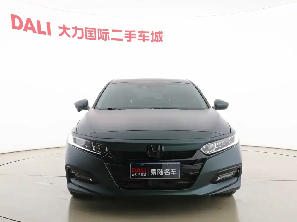 Honda Accord — фото 4