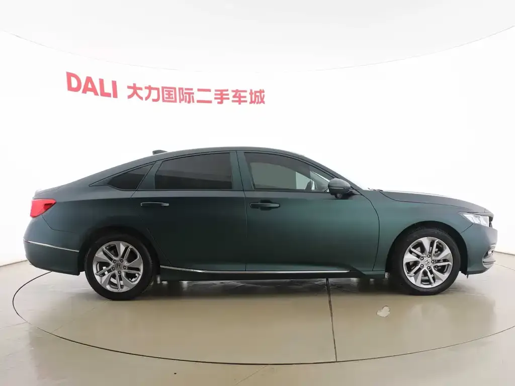 Honda Accord — фото 3