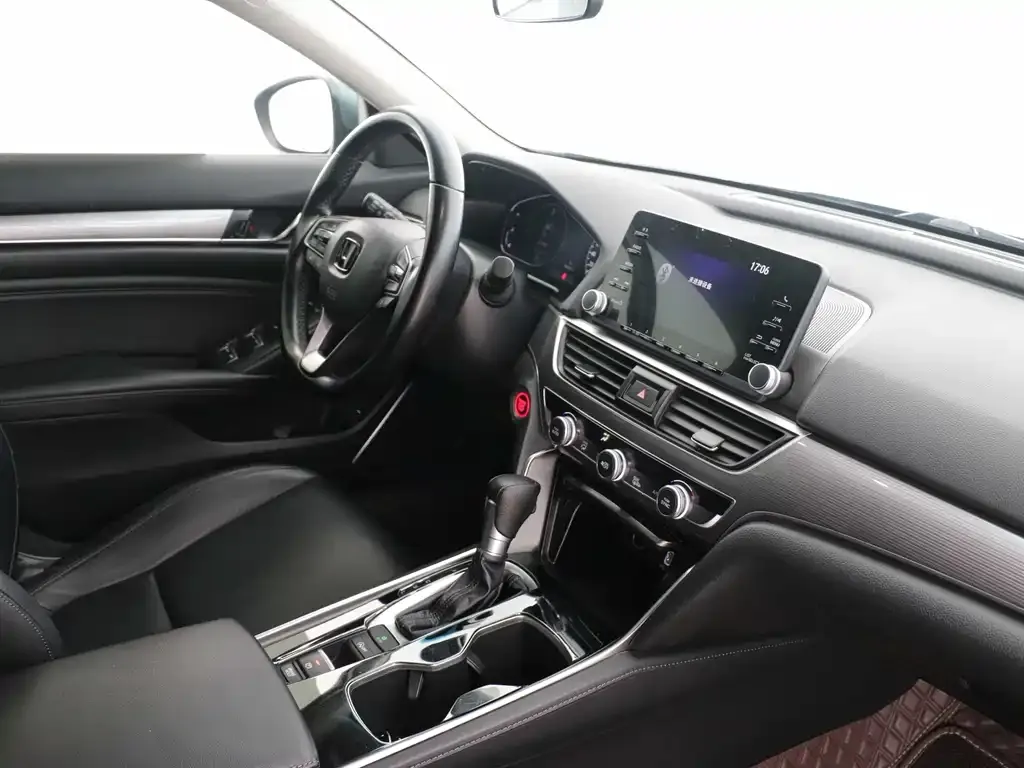 Honda Accord — фото 6
