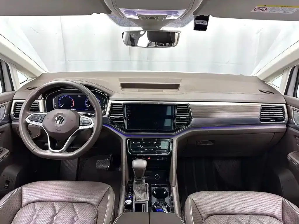 Volkswagen Viloran 2021 из CN, фото 8