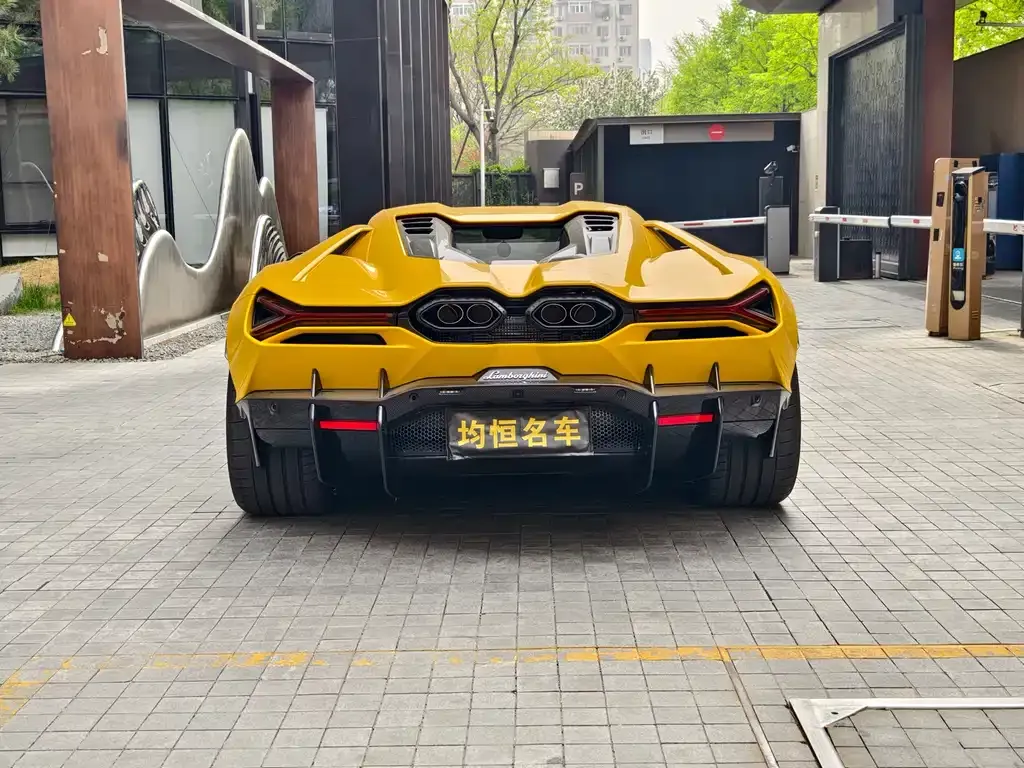 Lamborghini Revuelto 2025 из CN, фото 8