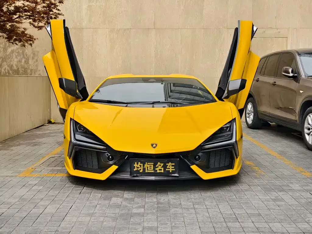 Lamborghini Revuelto 2025 из CN, фото 7