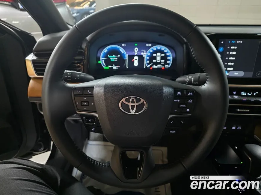 Toyota Camry 2025 из KR, фото 6