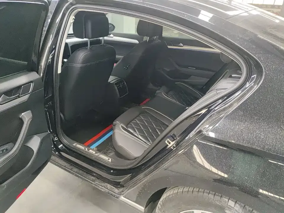 Volkswagen Magotan GTE PHEV 2024 из CN, фото 10