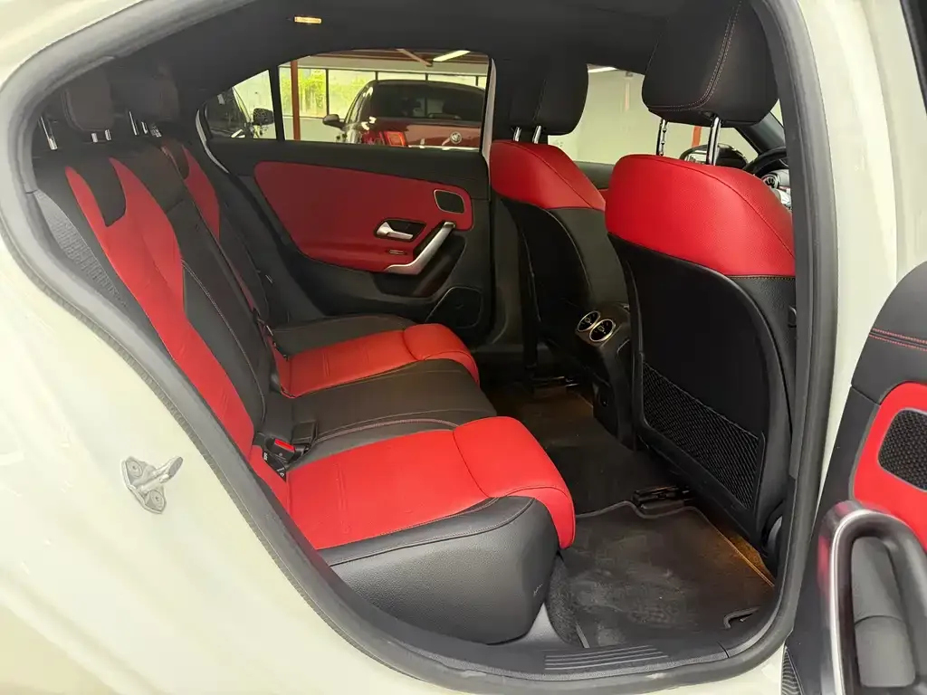 Mercedes-Benz A-Class AMG 2023 из CN, фото 2