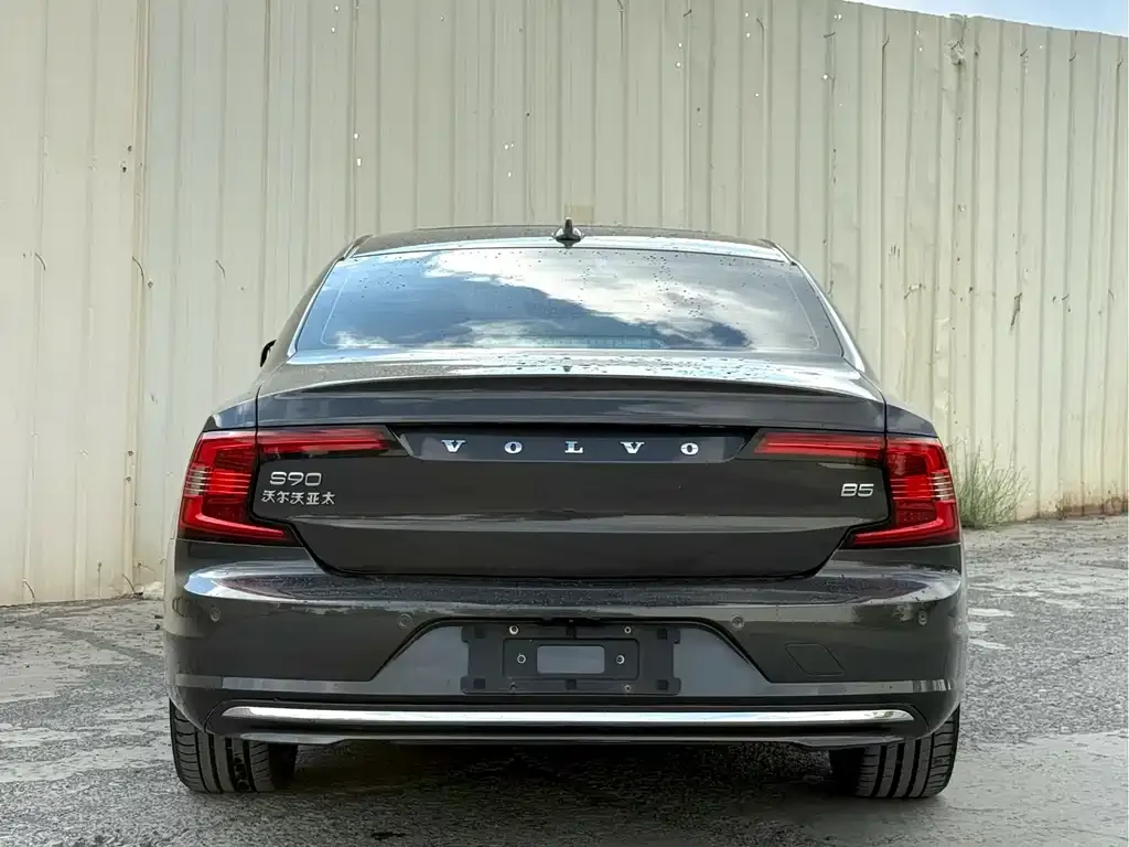 Volvo S90 — фото 2