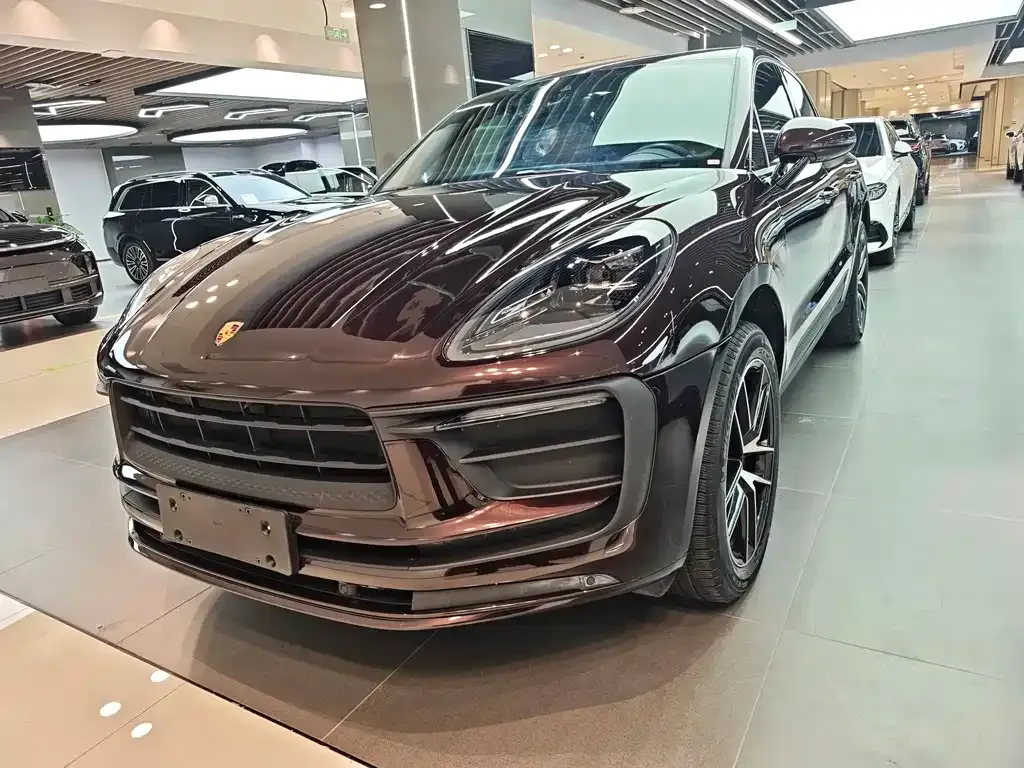 Porsche Macan — фото 1