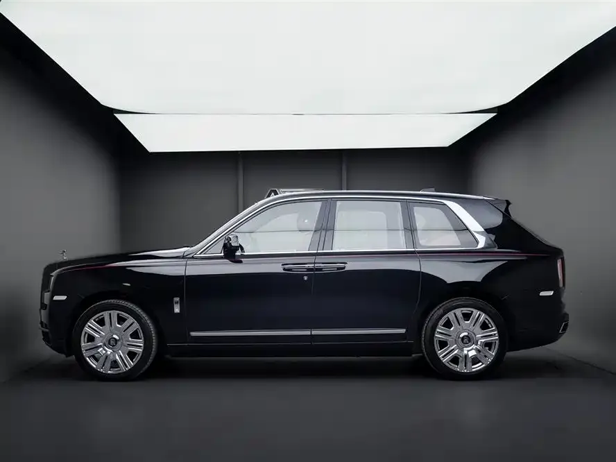 Rolls-Royce Cullinan — фото 5