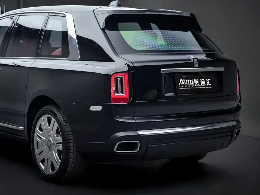 Rolls-Royce Cullinan — фото 7