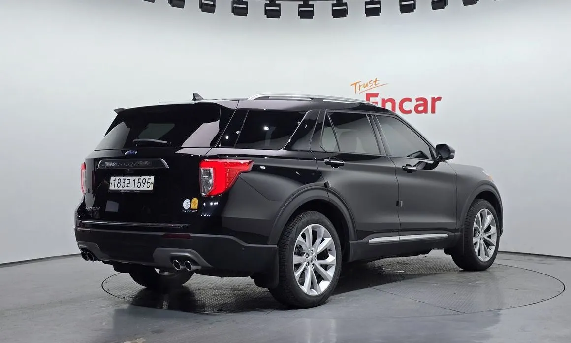 Ford Explorer 2021 из KR, фото 4