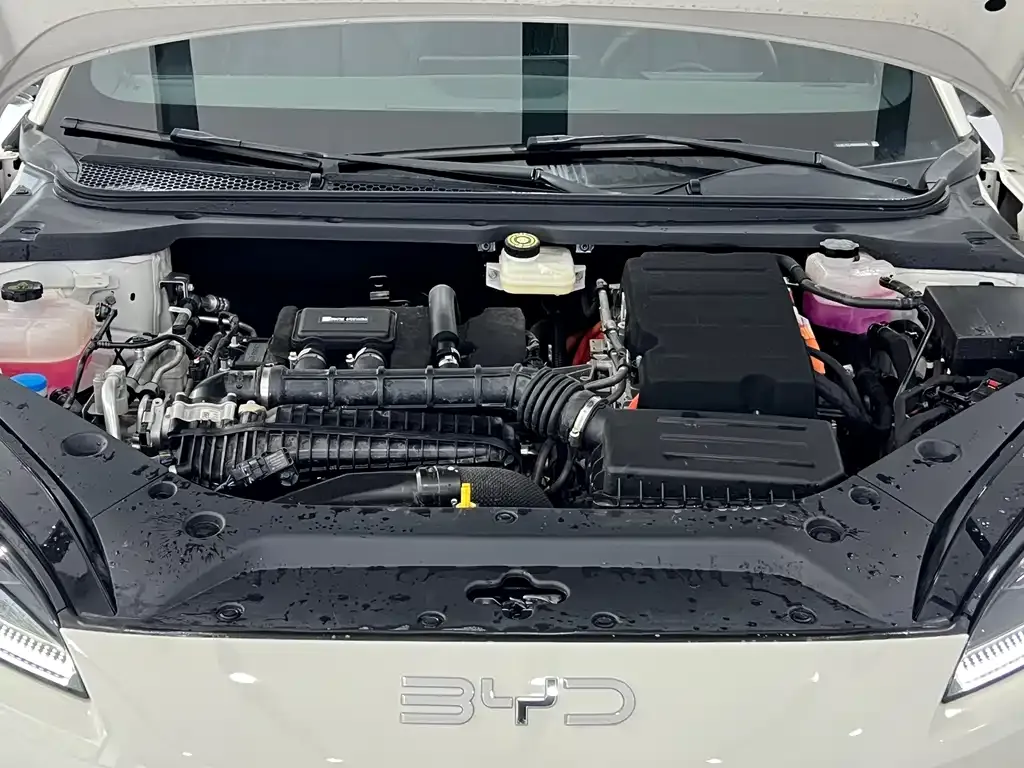 BYD Seal 06 — фото 10