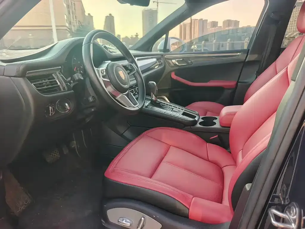 Porsche Macan 2021 из CN, фото 2