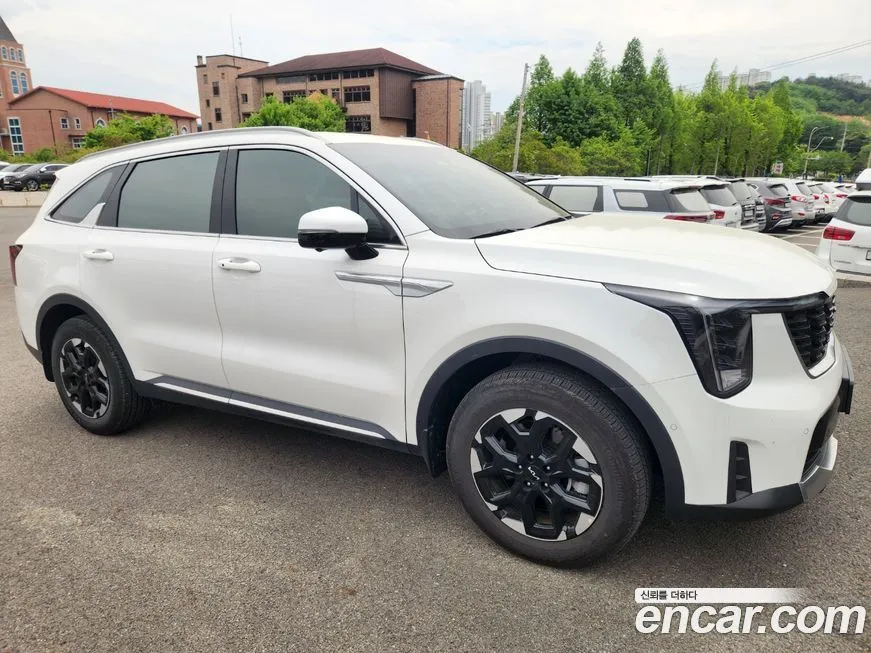 Kia Sorento — фото 5