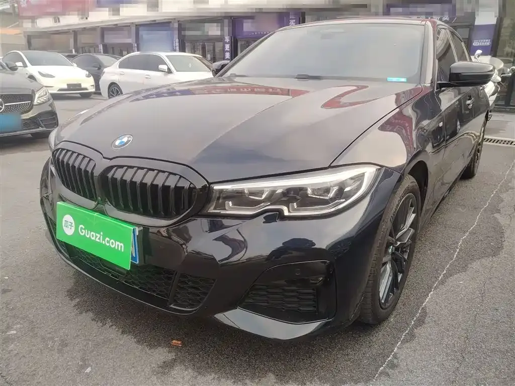BMW 3 Series — фото 1